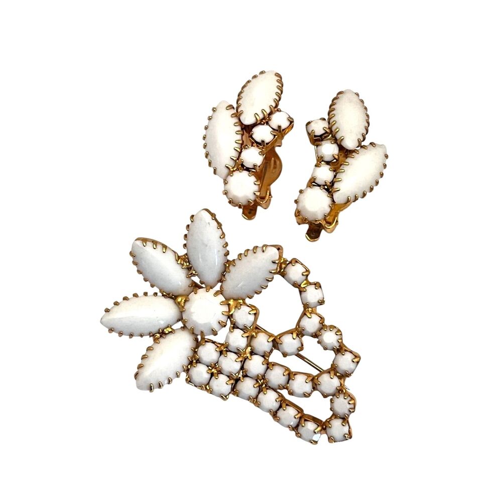 Vintage 1960s Milk Glass Navette Rhinestone Brooch Earring Set Gold Tone - 5Q